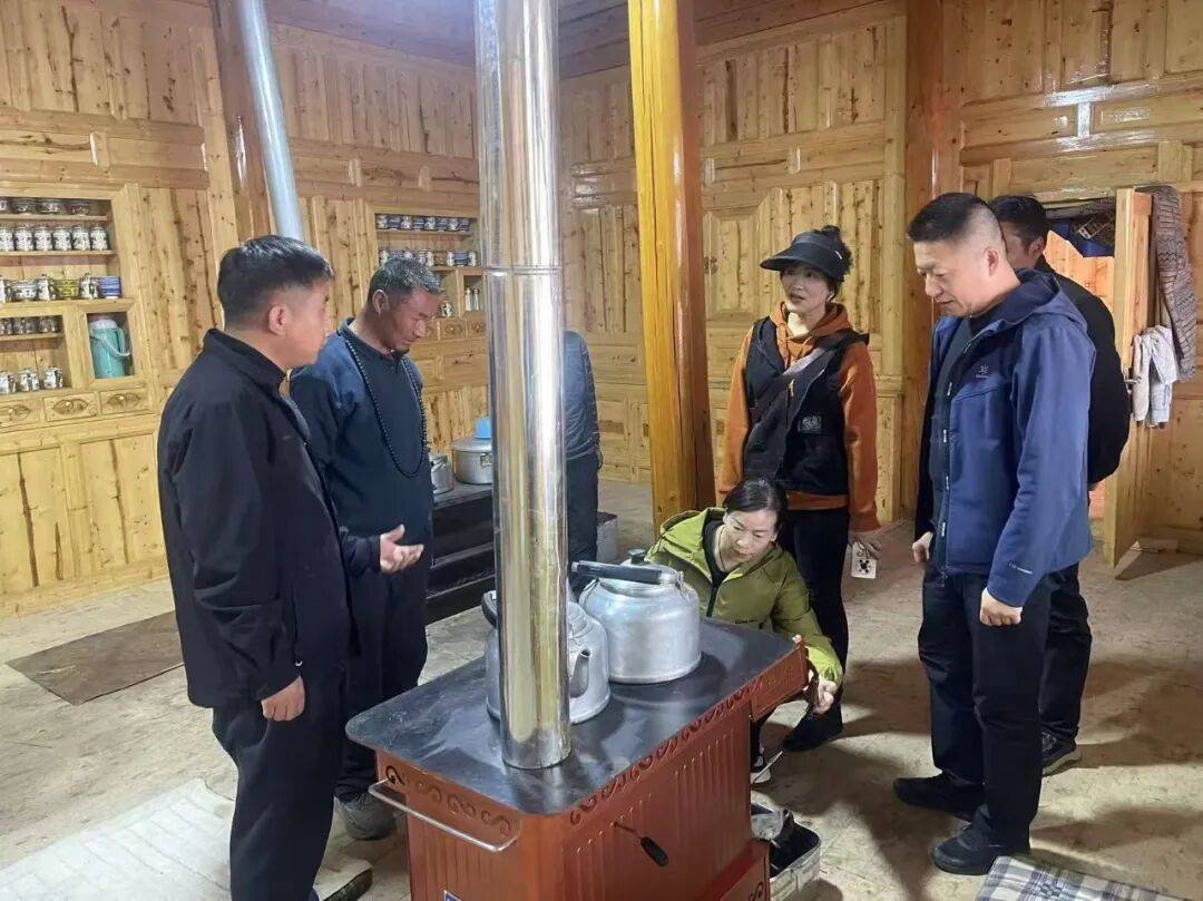 型事迹 】州委统战部二级主任科员 扎西云